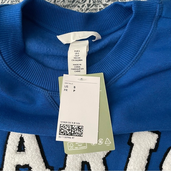 NWT H&M Blue Paris Sweatshirt with Sherpa Letters - Picture 11 of 13